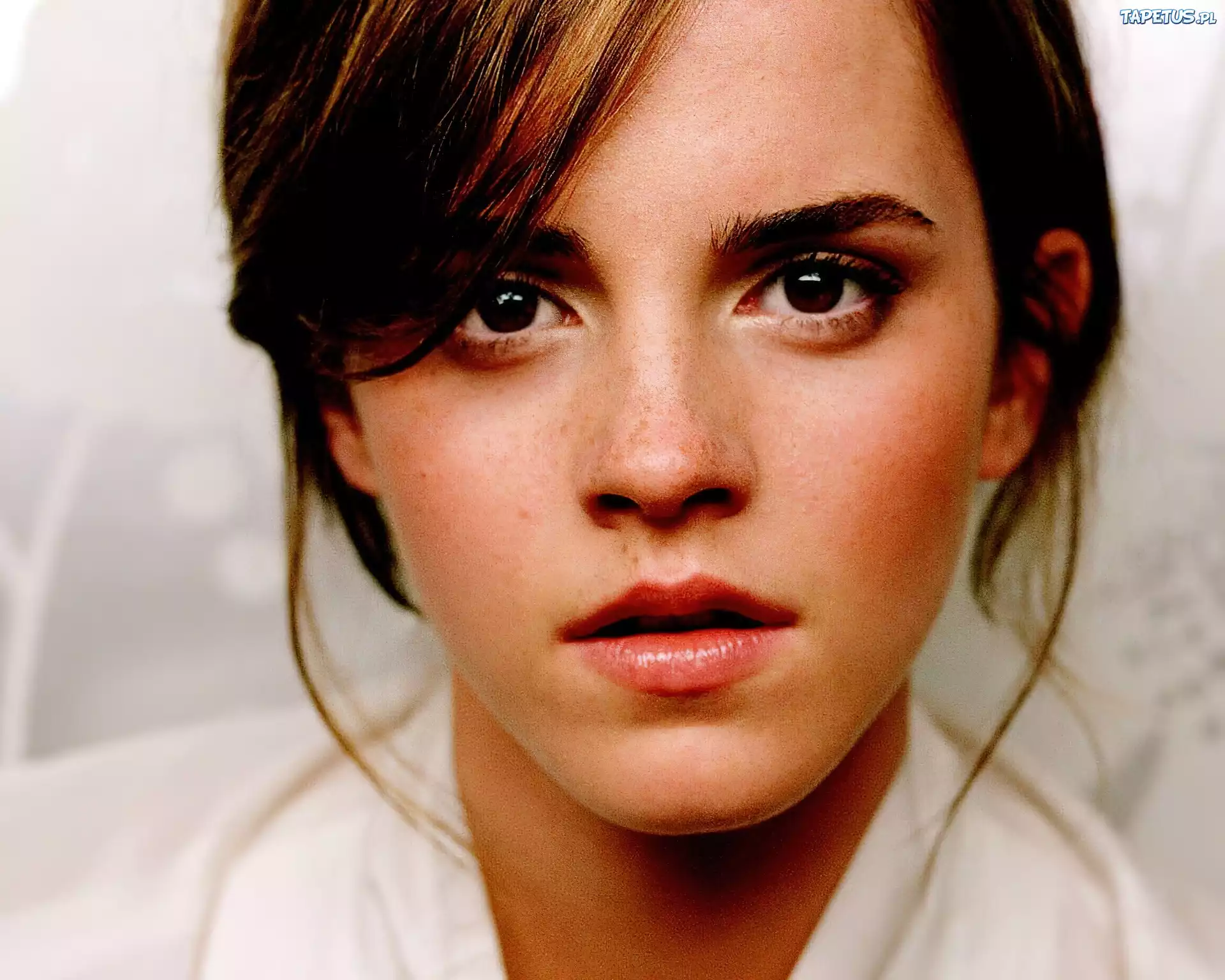 Emma watson nose piercing